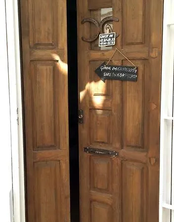 לינה וארוחת בוקר Tribeca Boutique *