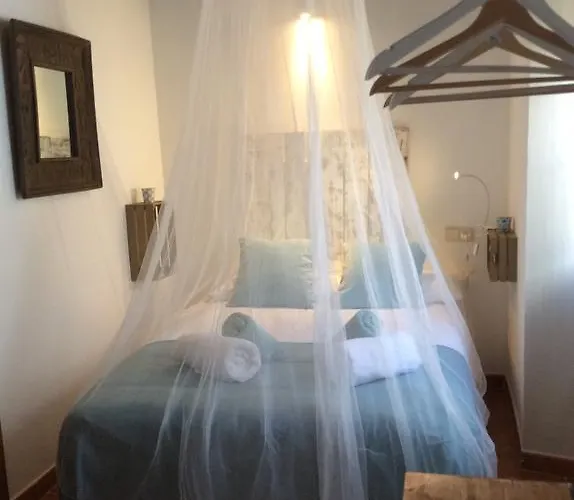 Tribeca Boutique Bed and Breakfast 3*